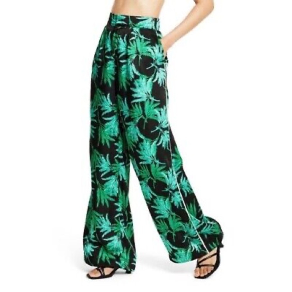 FE Noel high waist wide‎ leg pants NWOT size xxs & small